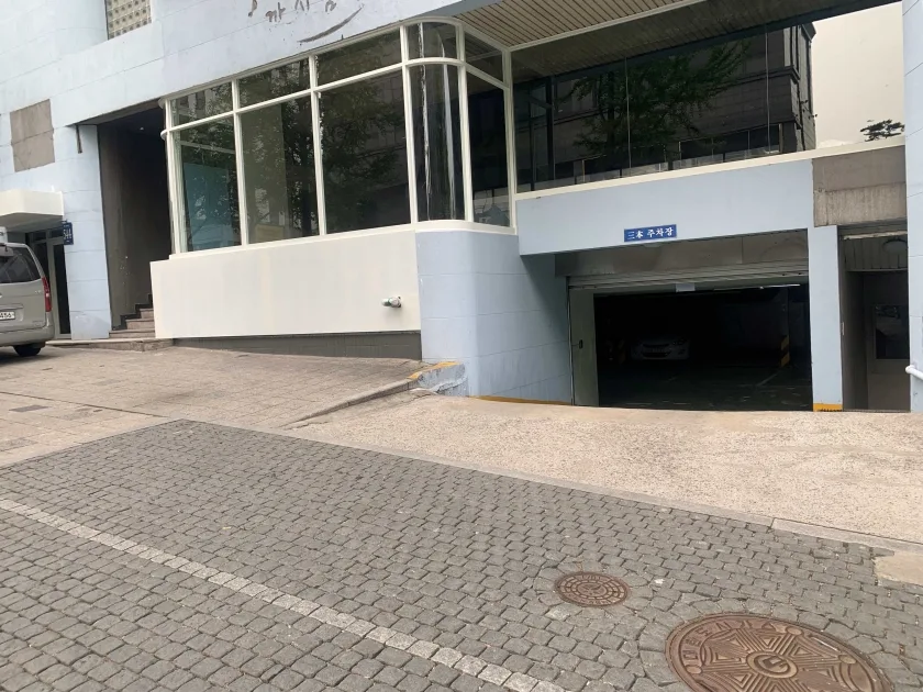 삼본빌딩 외관 5