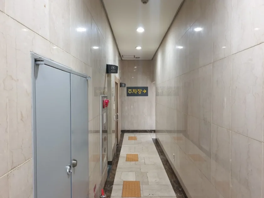 그린메디칼사옥빌딩 외관 6