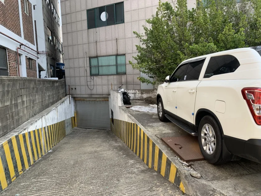 봉우빌딩 외관 3