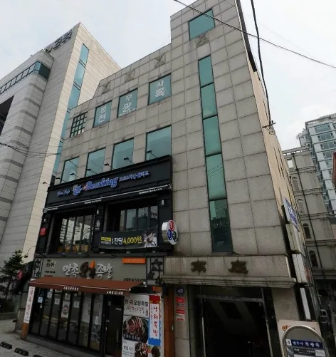 근정빌딩 외관 2