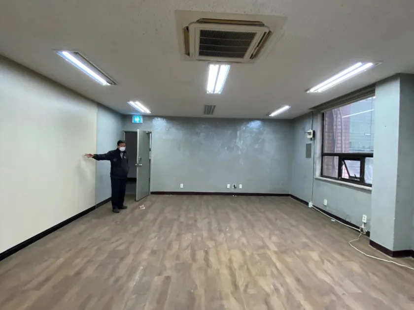 하이글로빌딩 외관 4