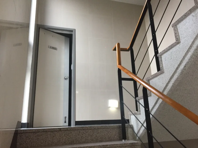 교화빌딩 외관 4