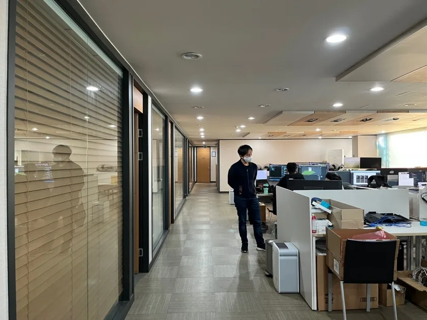 윤화빌딩 외관 11