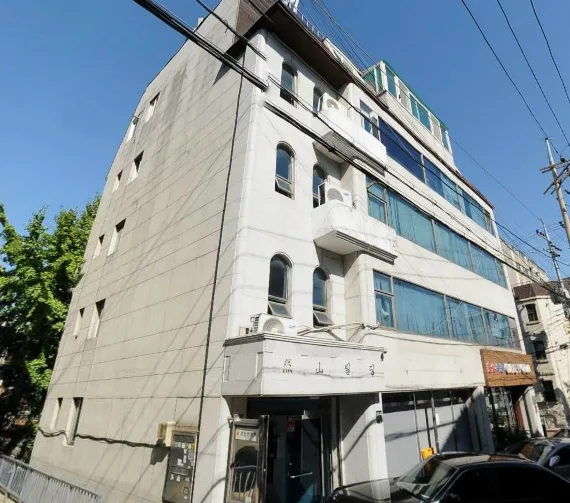 연산빌딩 외관 1