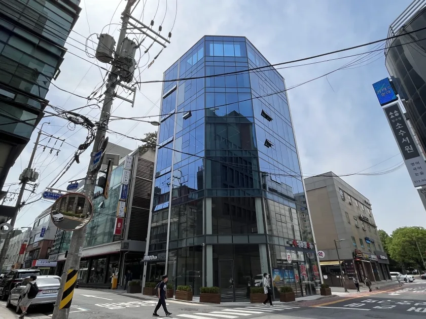 반도빌딩 외관