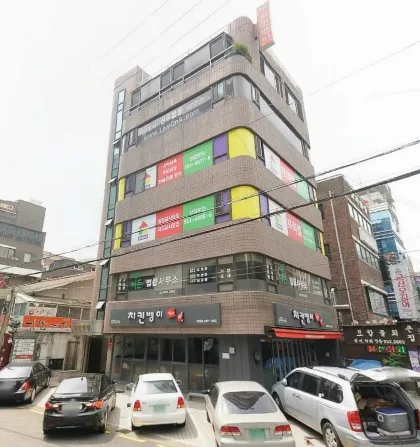 현정빌딩 외관 1