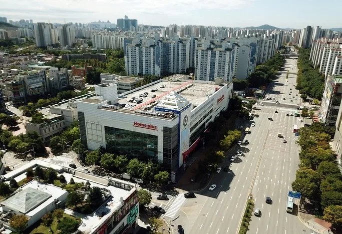 홈플러스 수원 영통점에 43층 규모 주상복합 추진